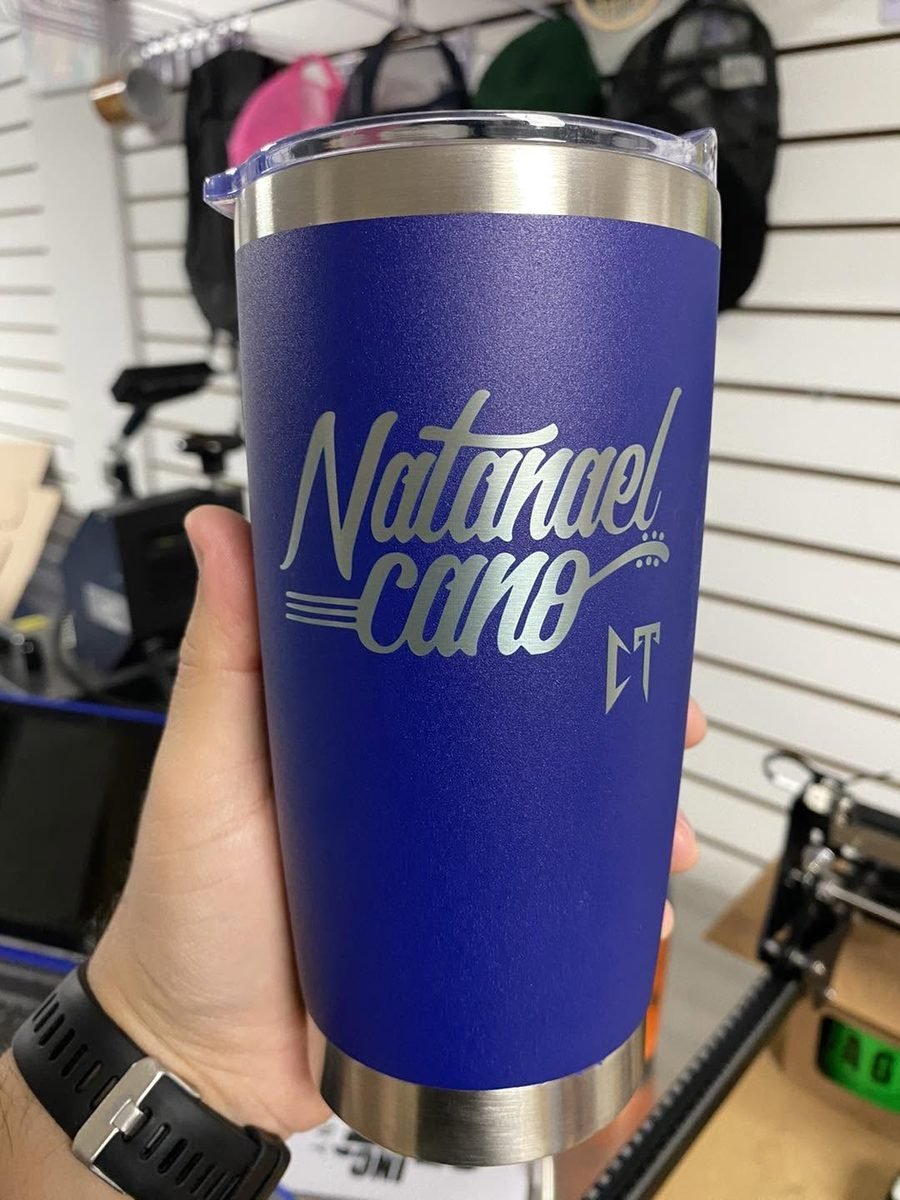 Gran variedad de vasos y termos - Image 4